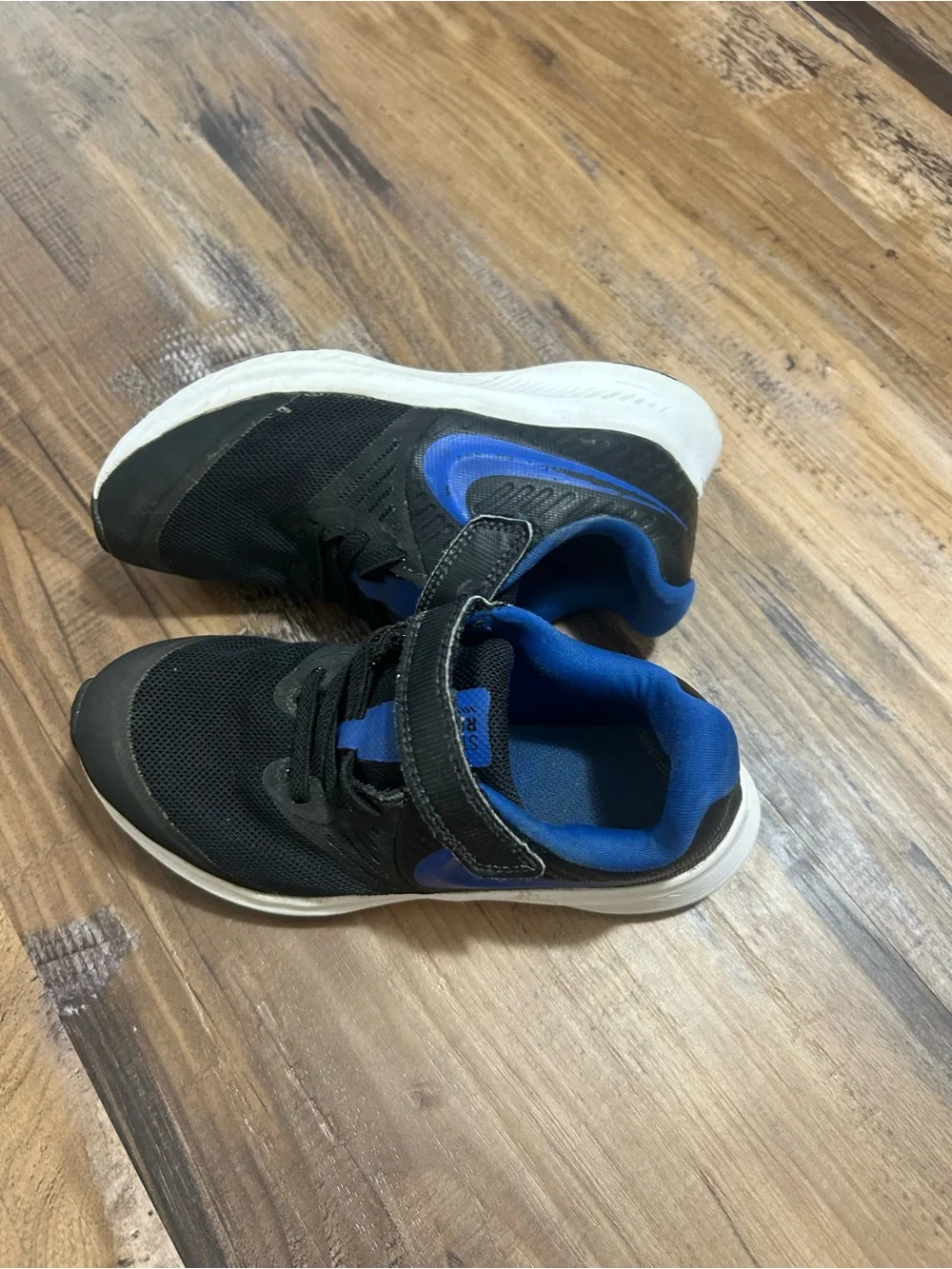 Nike Kids Black and Royal Blue Velcro Sneakers